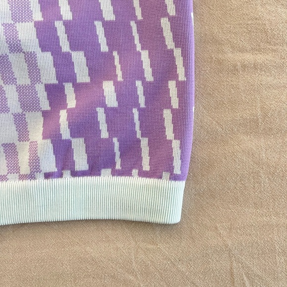 Fabletics Crop Tank in aqua/lavender (size S) - Picture 5 of 6